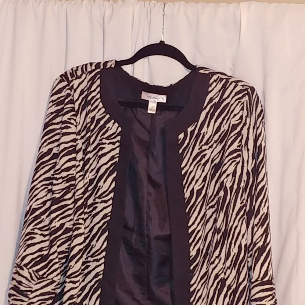 Dress Barn creme and black animal print blazer